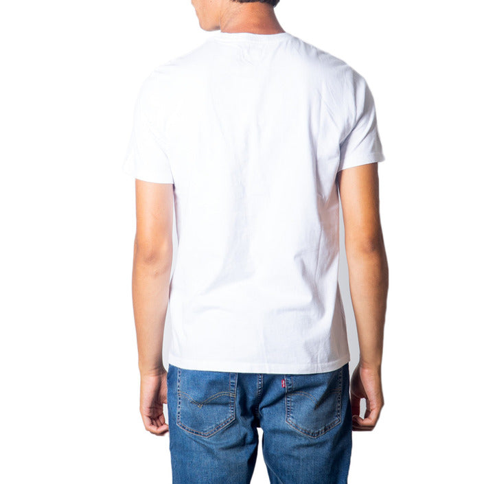 Levi`s Men T-Shirt